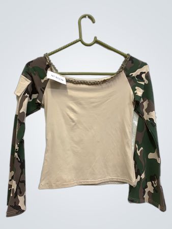 Langarmshirt mit Camouflage-Ärmeln