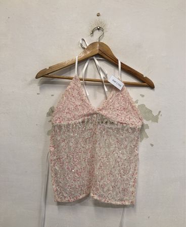 Top dos nu en sequins roses