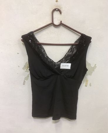 Tally Weijl Schwarzes Spitzendekolleté V-Ausschnitt Cami-Top