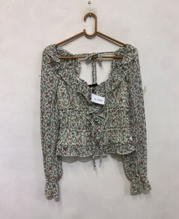 TINSEL TOWN Floral Print Ruffle Square Neck Long Sleeve Top