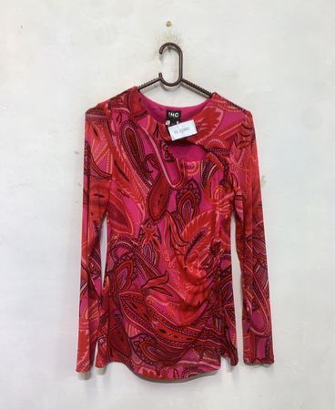 INC International Concepts Damen Pink Rot Paisley Cutout Langarmshirt