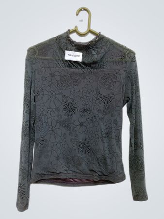 Graues florales Druck-Mockneck-Oberteil