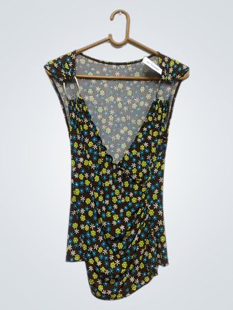 Braunes ärmelloses Top mit Blumenmuster
