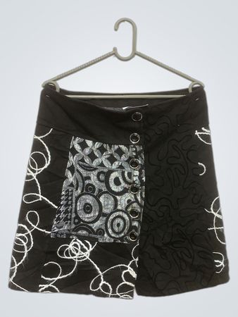 Schwarzer Patchwork-Rock