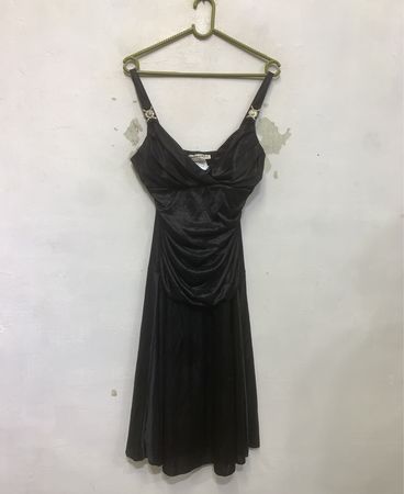 FASHION NEW-YORK von I.L.O.S. Schwarzes Rüschenkleid