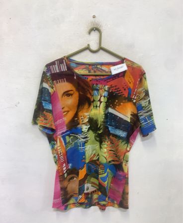 T-Shirt mit Collage-Druck