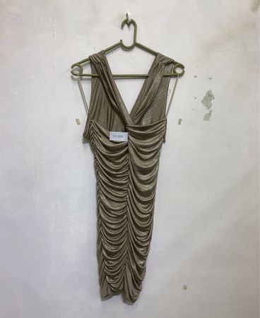 Gold Rüschkleid