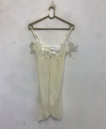 Durchsichtiger Babydoll mit Spitzensaum