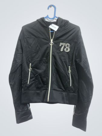 Damenwahl Schwarzer Zip-Hoodie mit "73" Grafik