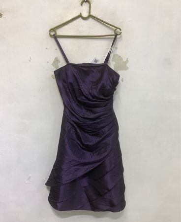 jake's gerafftes Spaghetti-Trägerkleid