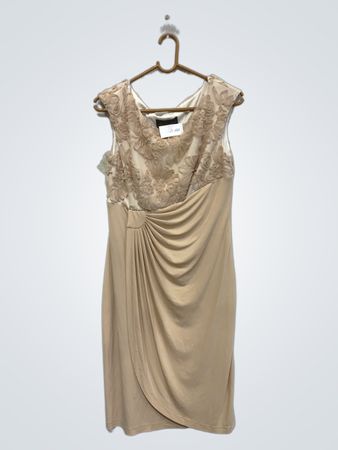 eAnncted OSD-102 Kleid