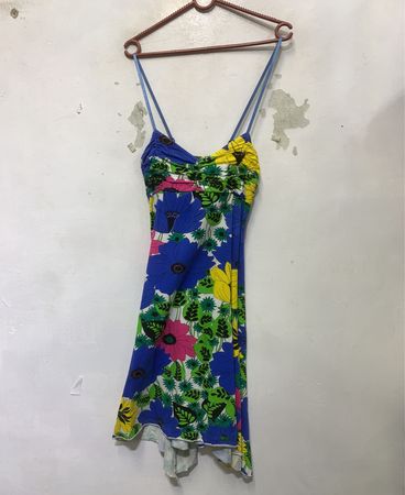 Blumendruck-Spaghetti-Trägerkleid