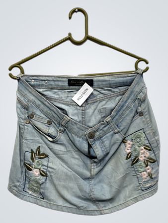 Mini gonna in denim ricamata con peperoni rossi