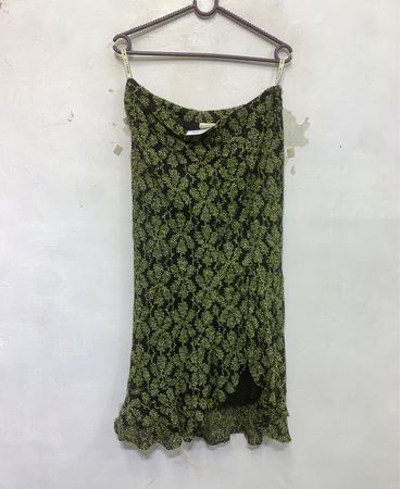 MINUET Damen Grün und Schwarz Gemusterter Midirock