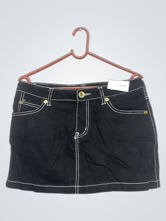 COLZA Schwarzer Denim-Rock mit weißen Nähten