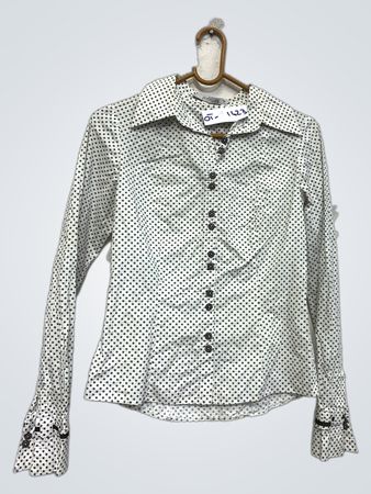 Pretty One Damen Weißes Polka-Dot-Shirt