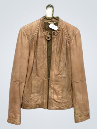 Braune Lederjacke