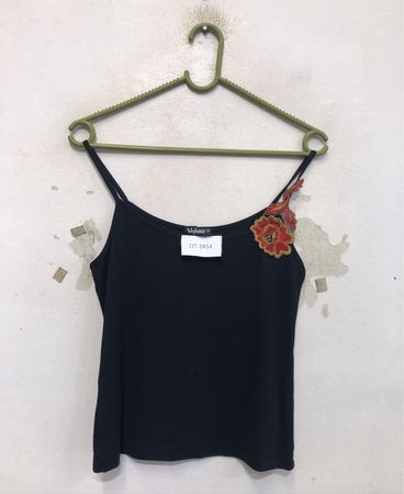 Vajolel Schwarzes Spaghetti-Träger Tank Top mit floralen Applikationen OT-1454
