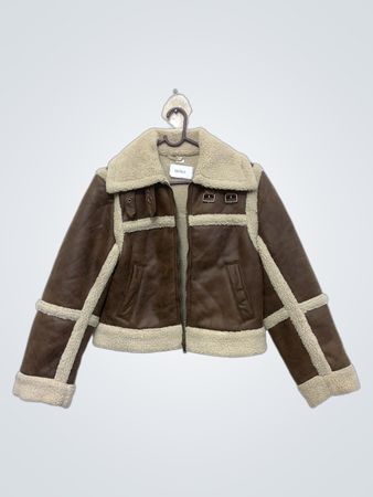 Braune Kunstleder-Pilotenjacke mit Sherpa-Futter