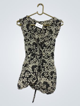 Schwarz-weißer Sternchen-Druck Kleid