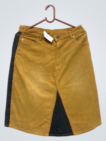 GEE-KAY Gelber Cordurorock aus Jeans