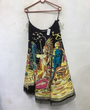 Funky People "Made in India" schwarzer Rock mit von Ureinwohnern und Azteken inspiriertem Druck