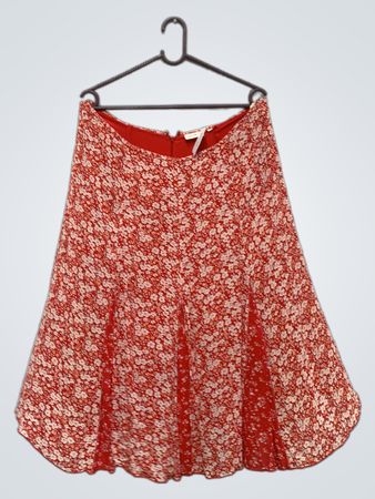 Vero Moda Roter Blümchenmuster Midi-Rock