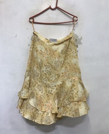 Gelber floraler Rüschenslip