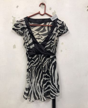 Zebra-Print V-Ausschnitt Kurzarmoberteil mit Gürtel