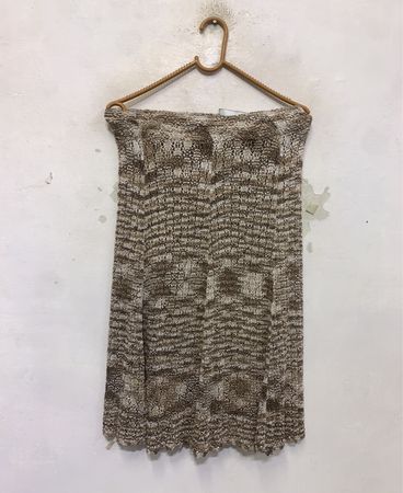Braun und weiß gemusterter Strickrock