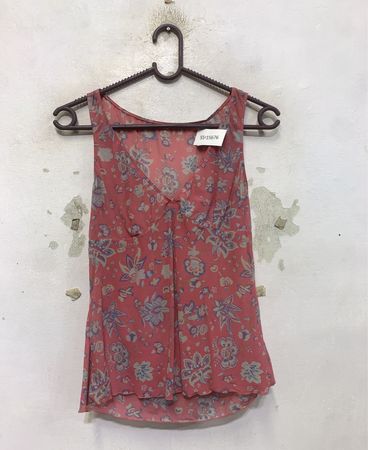 Rosa florales ärmelloses Tanktop