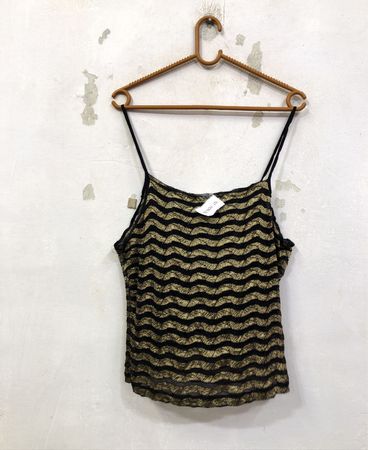 Hanky Panky Schwarzes und goldenes Zickzackmuster-Cami