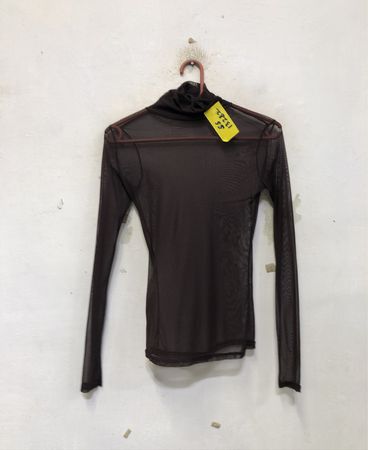 Transparenter Mesh-Rollkragenpullover
