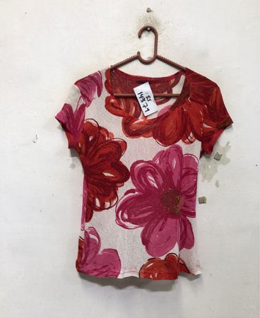 T-Shirt mit Blumenmuster