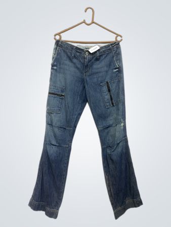 Blaue Cargo-Jeans