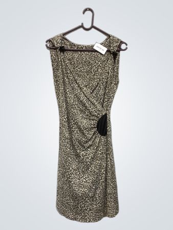 Ärmelloses bedrucktes Kleid