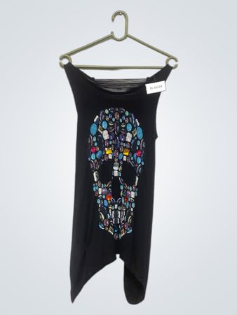 Schwarzes Tanktop mit verziertem Totenkopf-Motiv