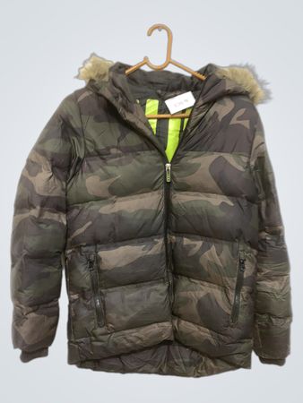 Camouflage Puffer Jacket with Fur Hood