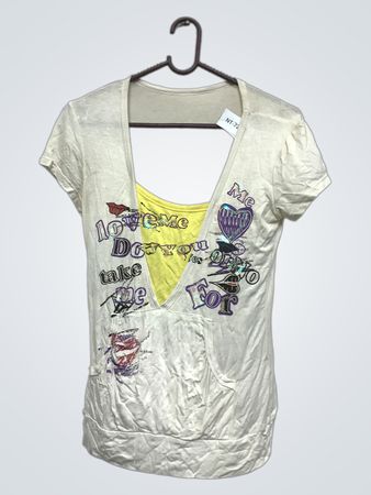 Lagen-T-Shirt mit Grafikdruck