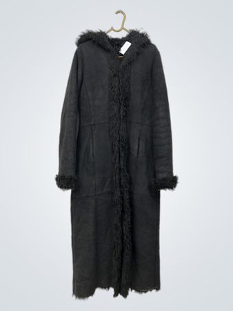 Cappotto lungo con finiture in ecopelliccia nera
