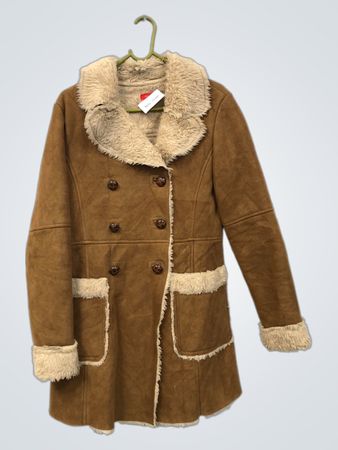 Tissaia Brown Wildledermantel mit Lammfellfutter