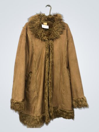BCC Collection Wildlederähnliche Jacke mit Fellbesatz