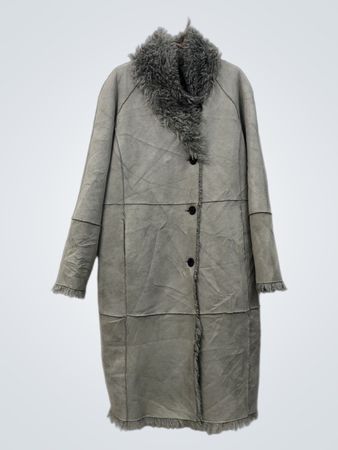Grau gefütterter Mantel mit Kunstpelz und Pelzkragen