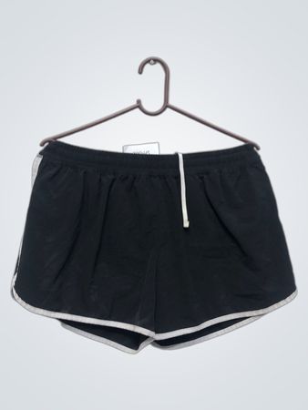 Champion schwarze Laufshorts mit weißer Einfassung