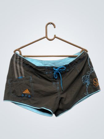 Adidas Damen-Badeshorts mit Blumenmuster