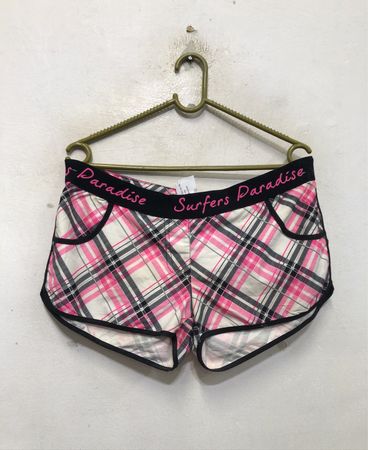 Surfers Paradise Lässige Karierte Shorts