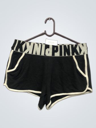 PINK Damen Schwarze Shorts