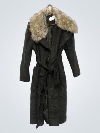 Damen langer Mantel mit Pelzkragen