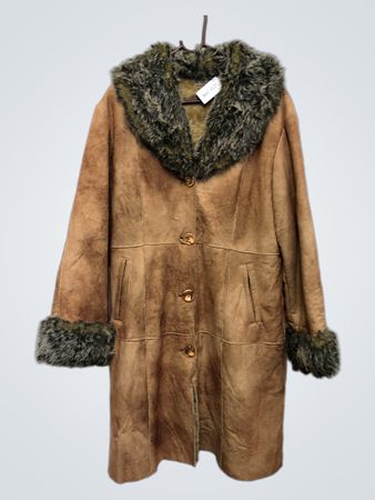 Da Di Peng FASHION brauner Wildledermantel mit Pelzbesatz
