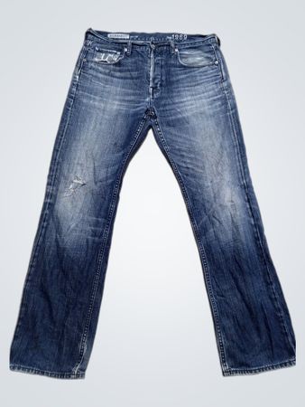 Gap 1969 Straight Fit Jeans